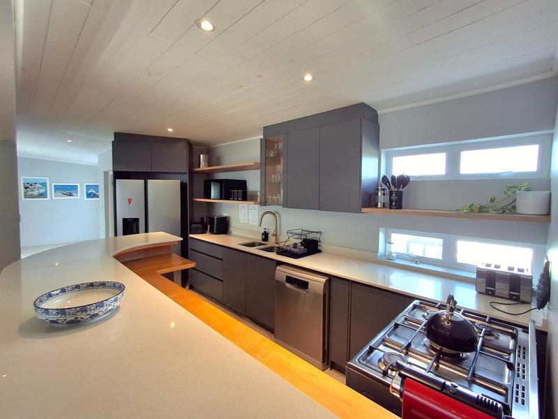 4 Bedroom Property for Sale in Britannia Bay Western Cape
